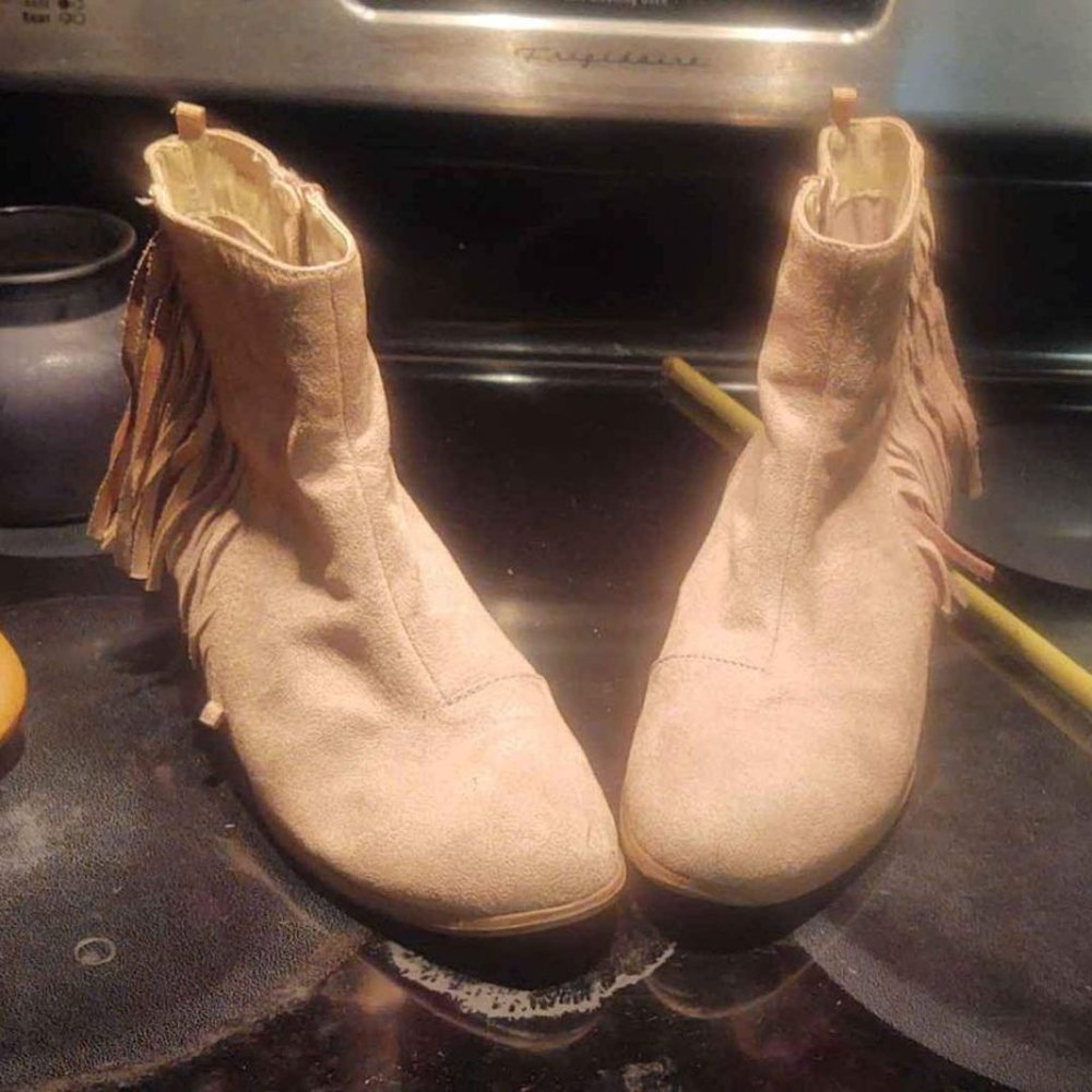 Ladies Man Made Tan Suede Feel Fringed Boots